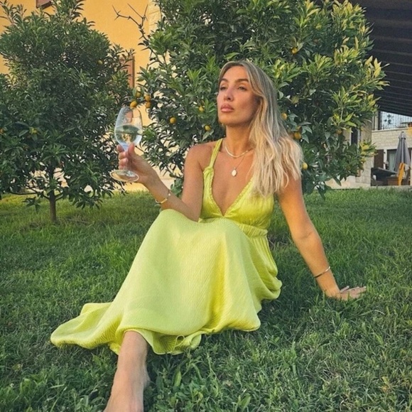 NWT ZARA Blogger Fave Lime Green Silky Cross Back V-Neck Maxi Dress Gown XS - Picture 6 of 14